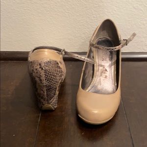 Kenneth kole reaction shoes